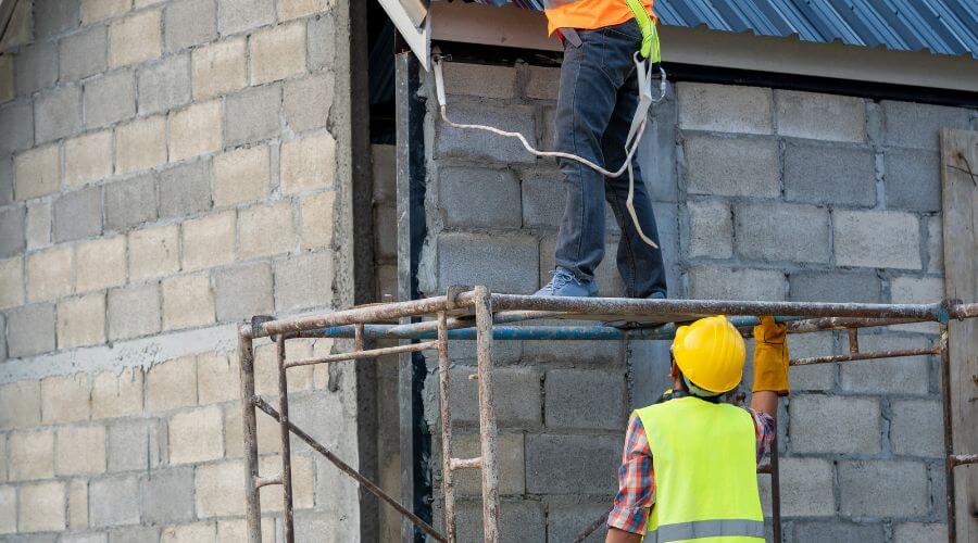 Expert Emergency Roof Repairs services in Baraga, MI